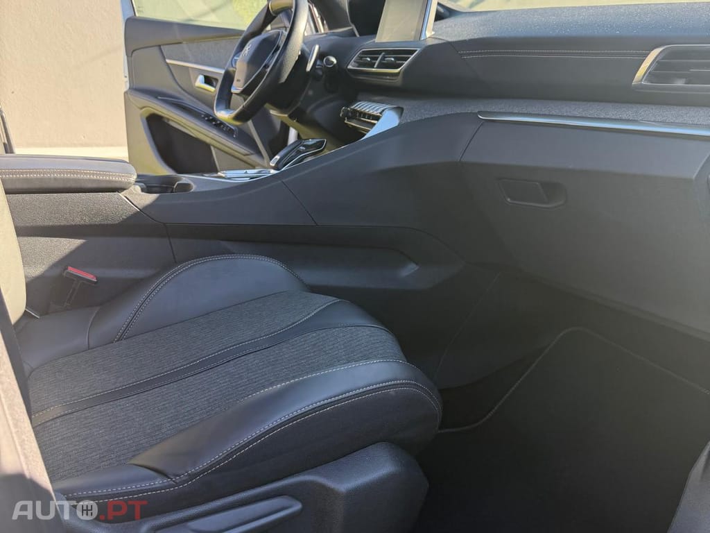 Peugeot 3008 GT LINE