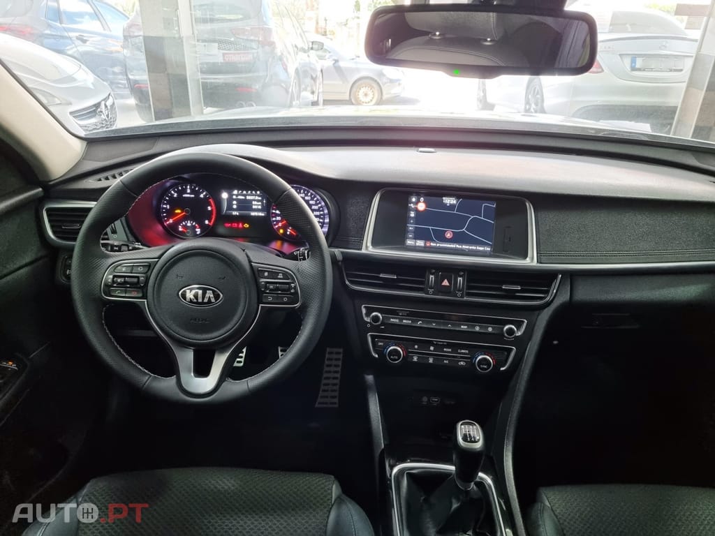Kia Optima 1.7 CRDi TX