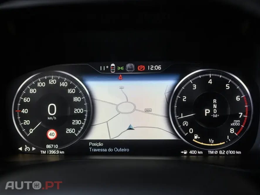 Volvo XC40 1.5 T2 Plus Dark Auto