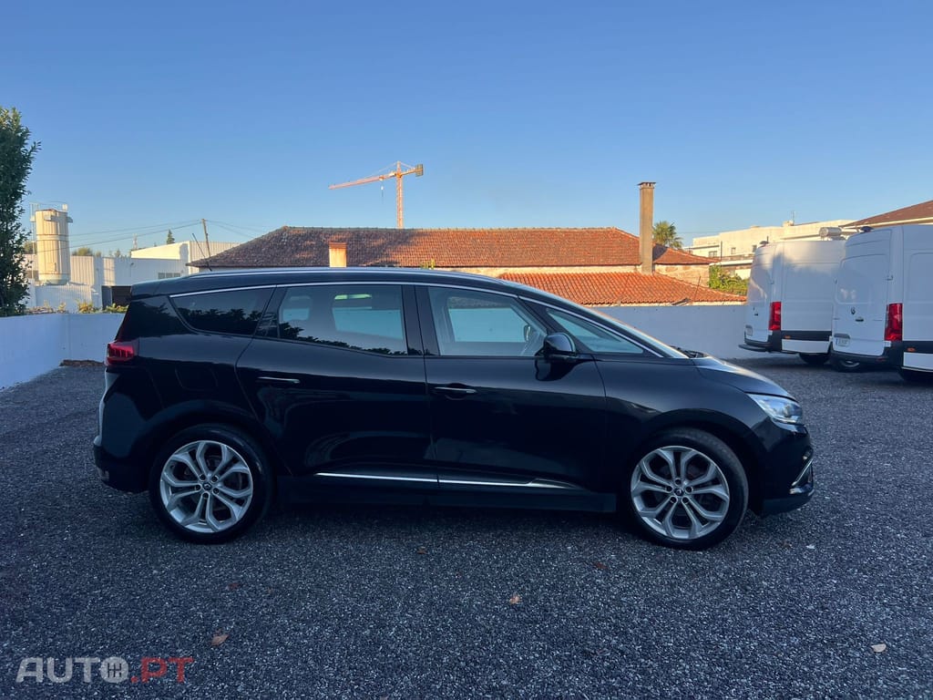Renault Scénic 1.6 dCi Confort 7 LUGARES