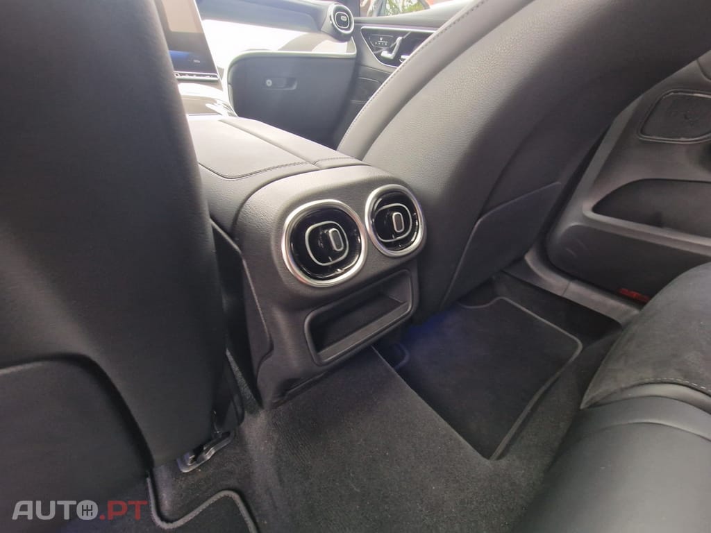 Mercedes-Benz GLC 220 Coupe d 4Matic 9G-TRONIC AMG Line Advanced