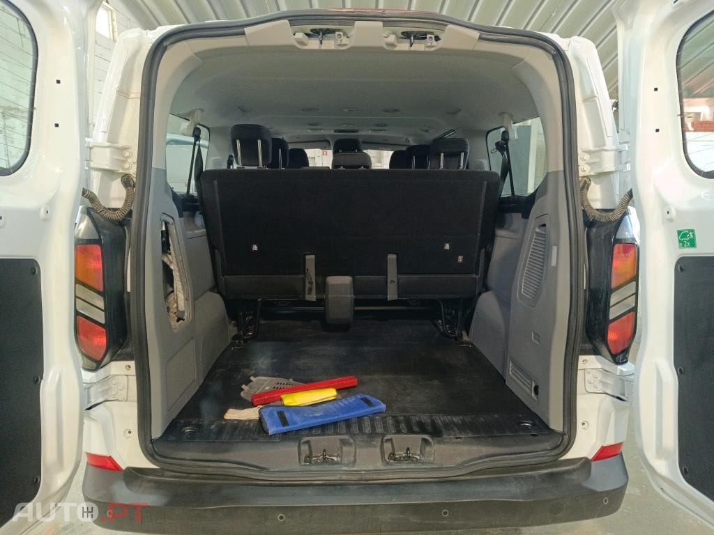 Ford Transit TRANSIT CUSTOM KOMBI 320 L2 2.0 EcoBlue Trend