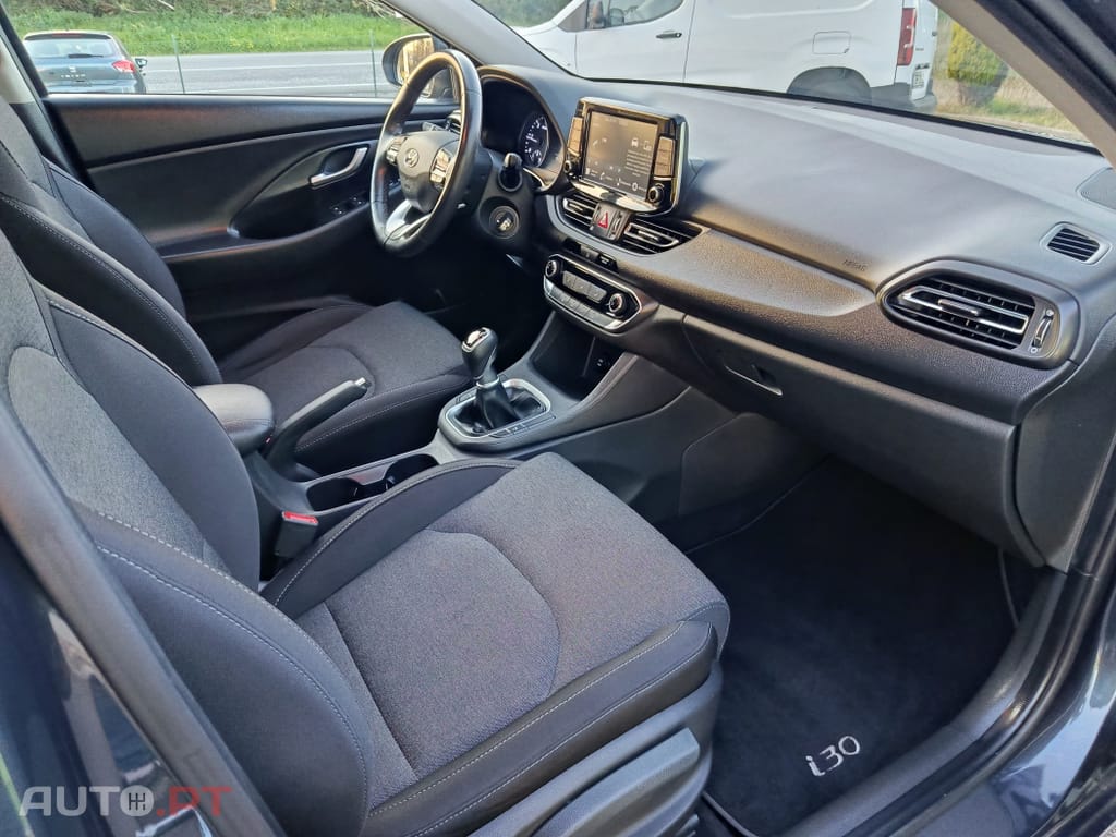 Hyundai i30 1.6 CRDI STyle Plus