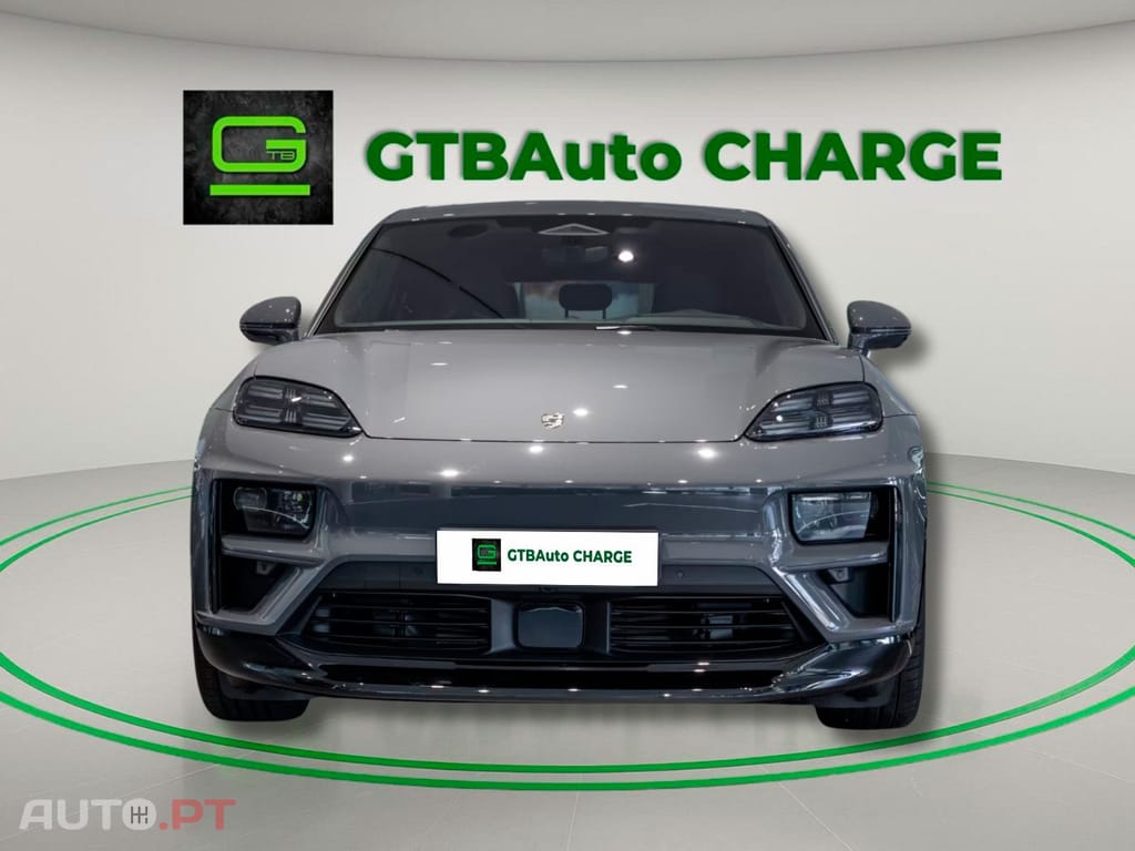Porsche Macan Turbo  I.V.A DEDUTÍVEL