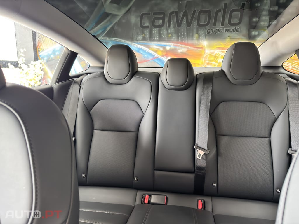 Tesla Model 3 Long Range Tração Integral