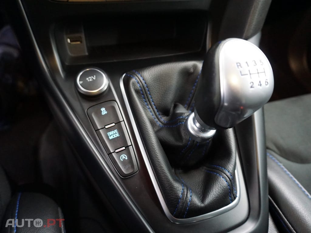 Ford Focus 2.3 EcoBoost S&S 4WD RS