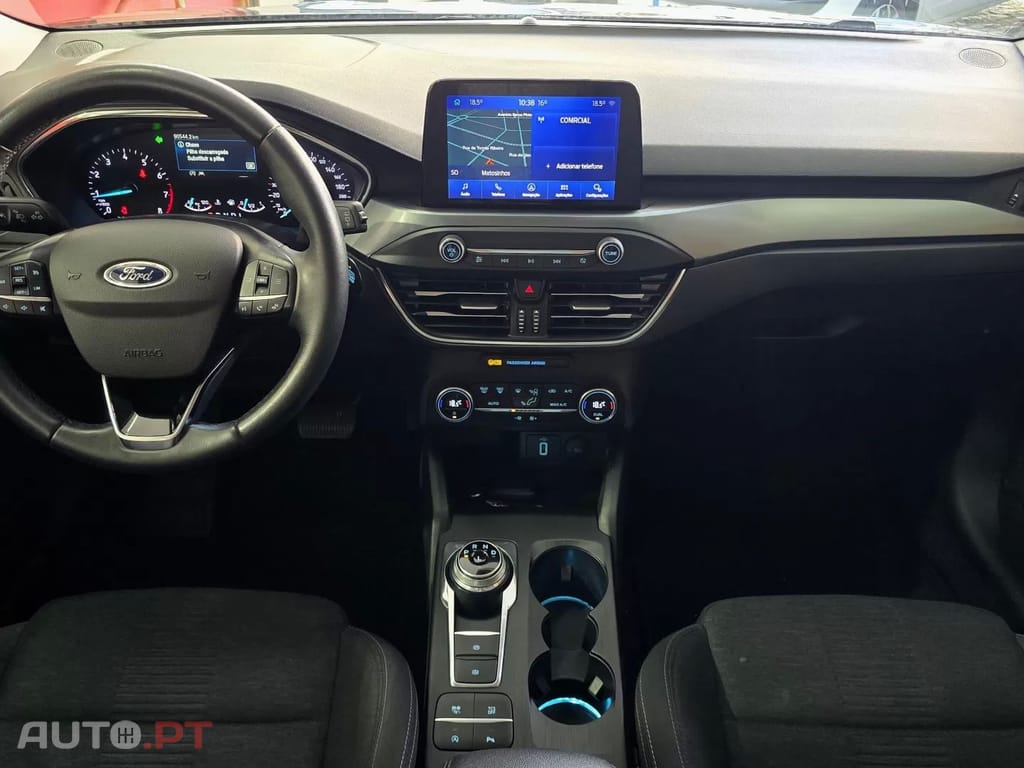Ford Focus 1.0 EcoBoost Active Aut. — fotografia 16