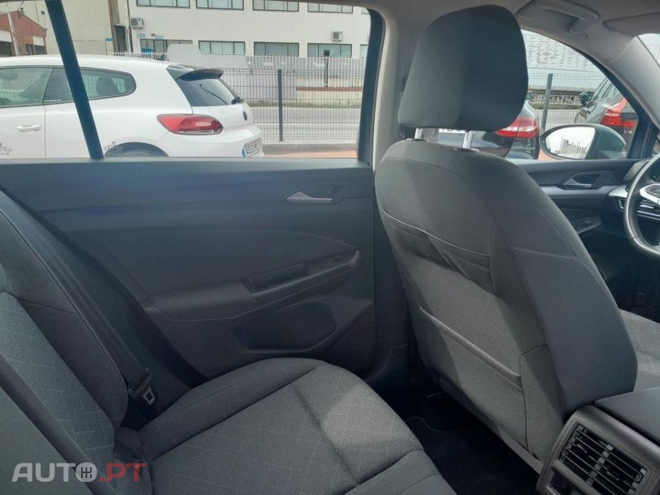 Volkswagen Golf 1.5 TSI Style