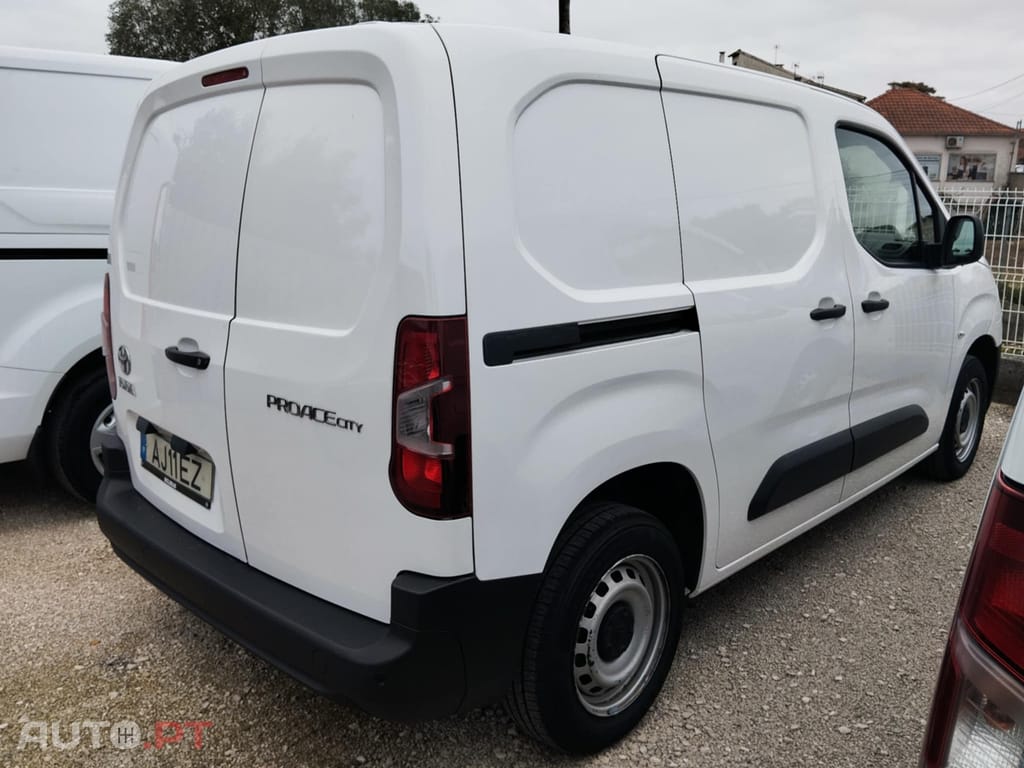 Toyota Proace City 1.5D4D 3lug