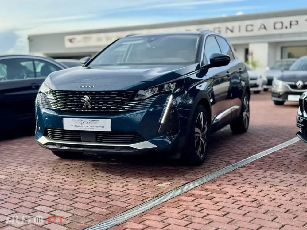 Peugeot 3008 1.6 Hybrid Allure e-EAT8