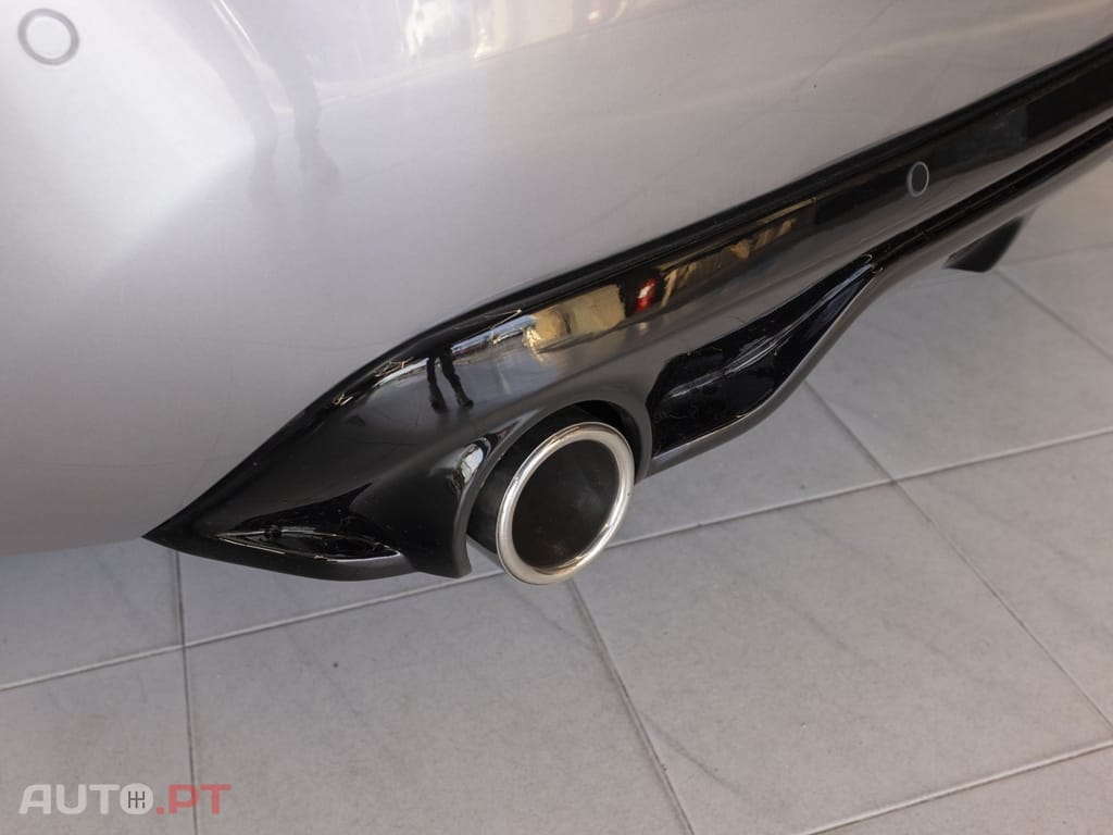 Peugeot 308 1.2 PureTech Business Line