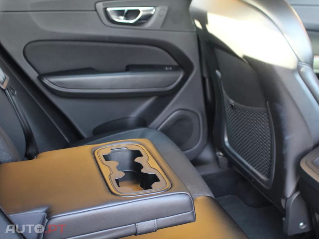 Volvo XC60 D4 AWD Momentum