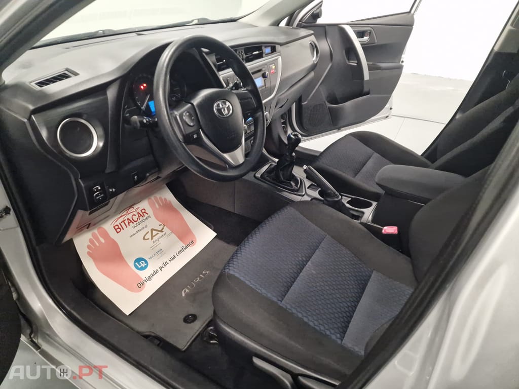 Toyota Auris Touring Sports 1.4 D-4D Active+AC