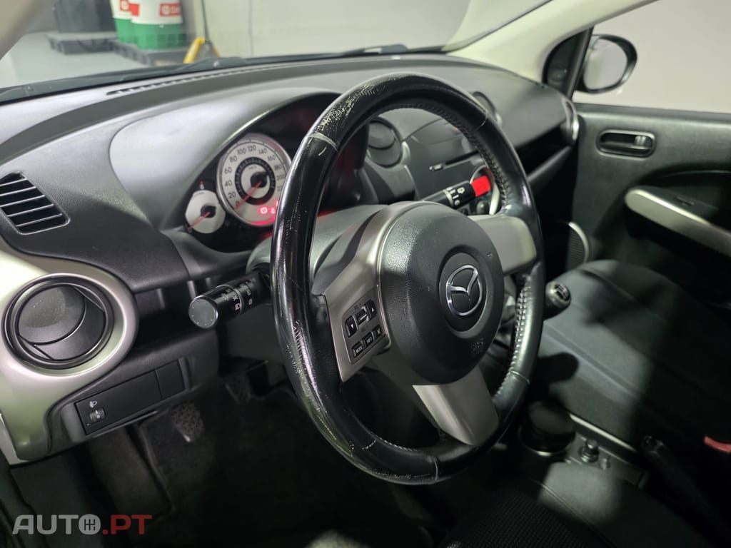 Mazda 2 1.3 MZR Sport