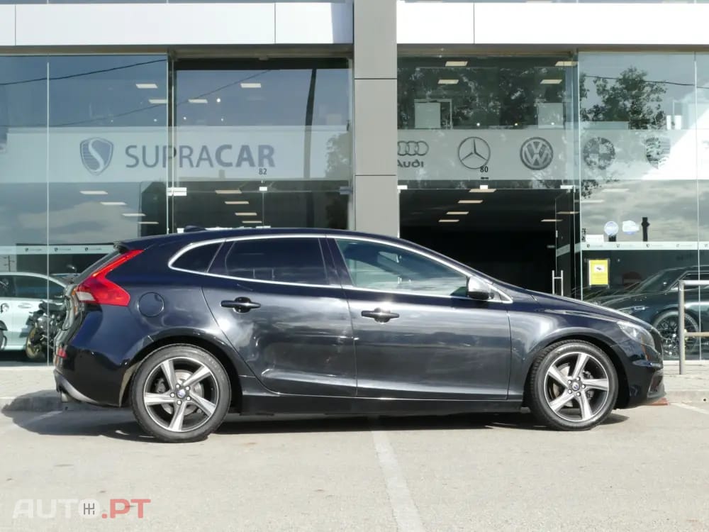 Volvo V40 1.6 D2 R-Design
