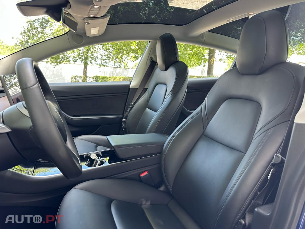 Tesla Model 3 Long-Range Dual Motor AWD