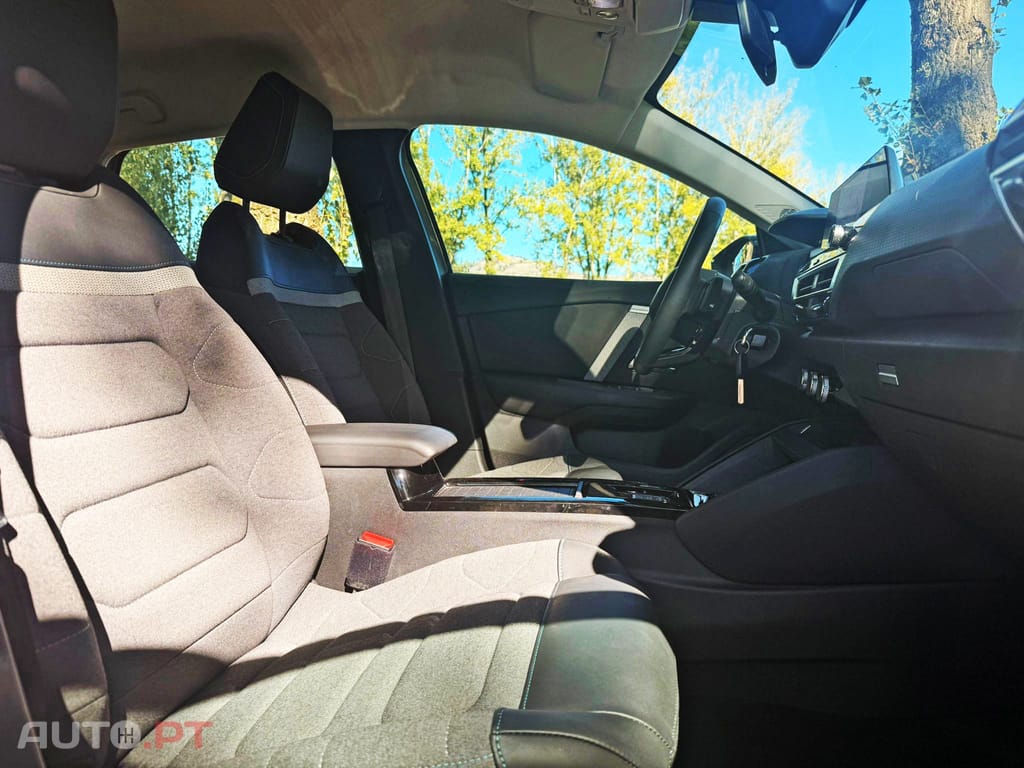 Citroen C4 1.2 PureTech Feel Pack EAT8