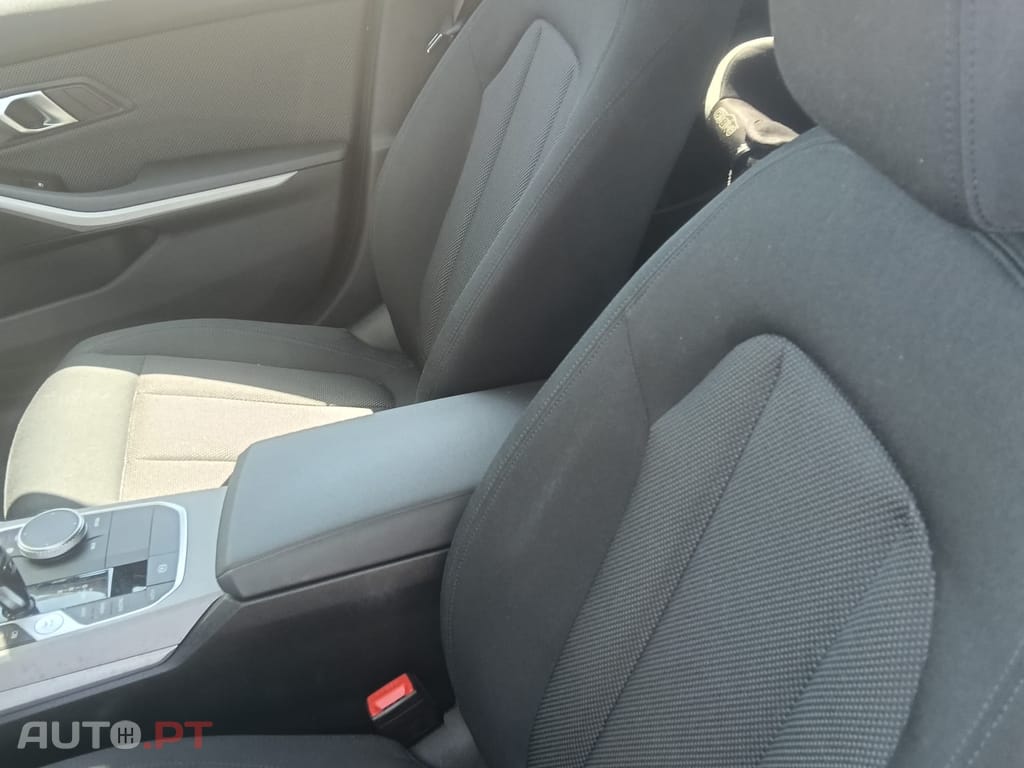 BMW 330 BMW 330 e Touring Corporate Edition