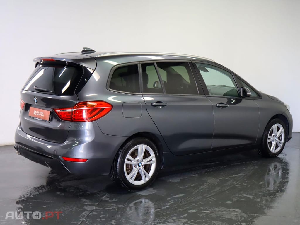 BMW 216 d Auto Line sport