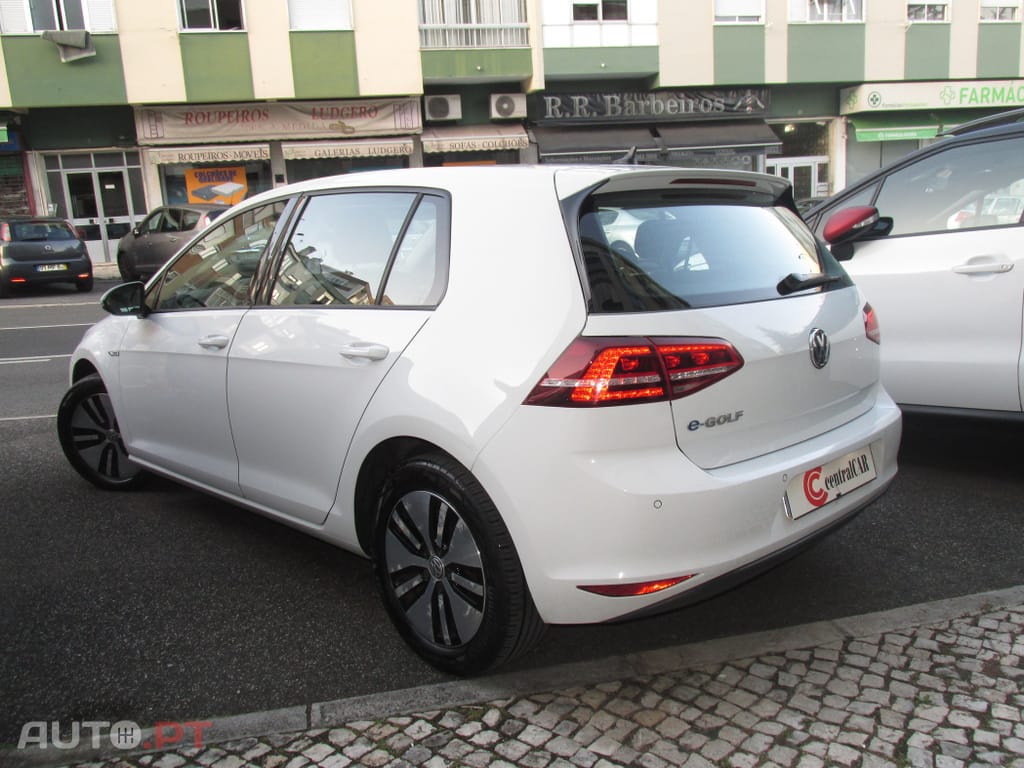 Volkswagen e-Golf AC/DC