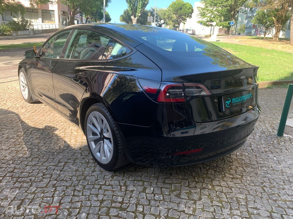 Tesla Model 3 Standard Range Plus