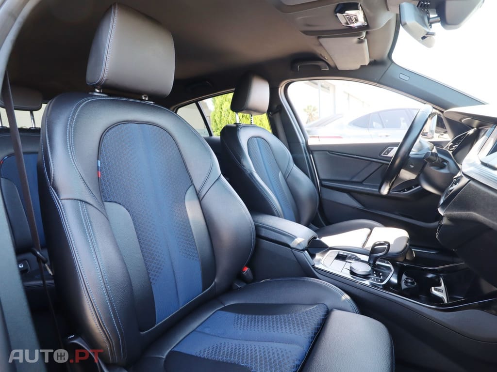 BMW 116 d Pack Desportivo M