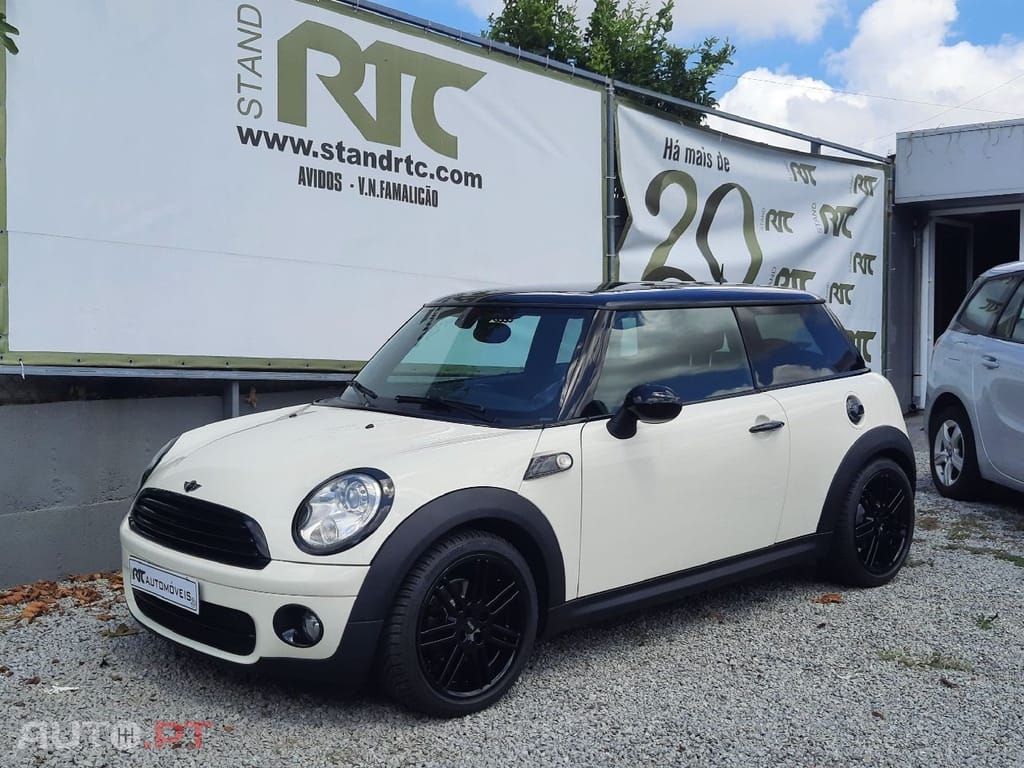MINI Cooper Cooper D