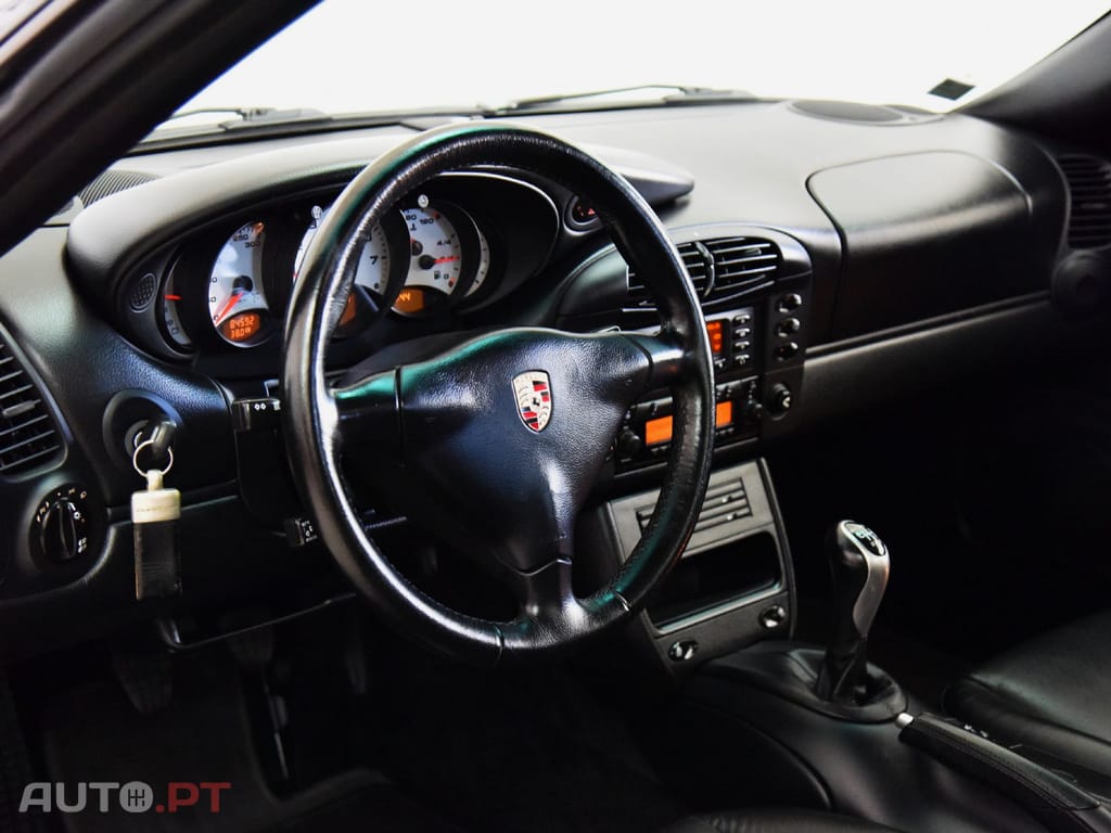 Porsche 996 CARRERA COUPE