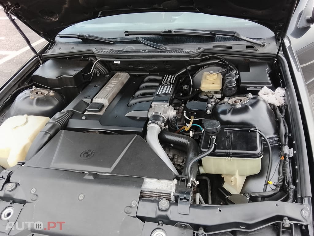 BMW 318 TDS compact