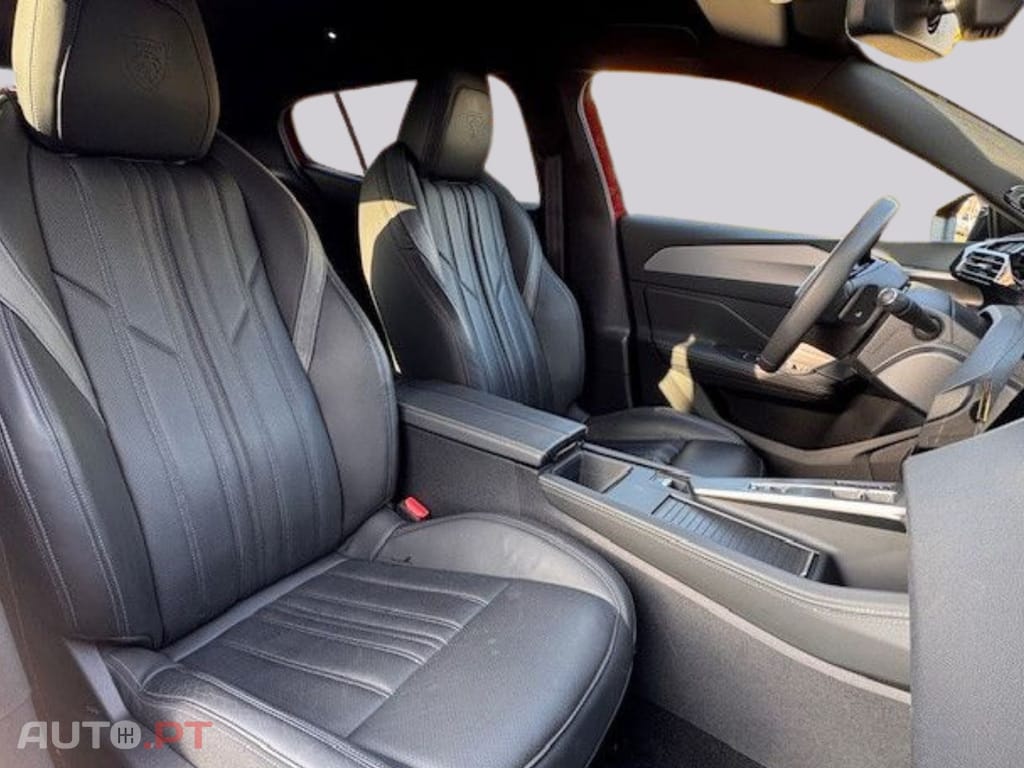 Peugeot 408 Hybrid Plug-in GT I.V.A DEDUTIVEL 