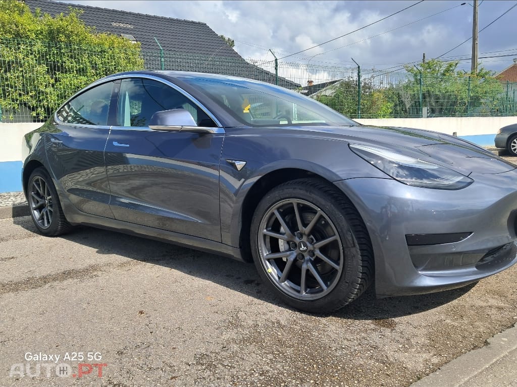 Tesla Model 3 Standart