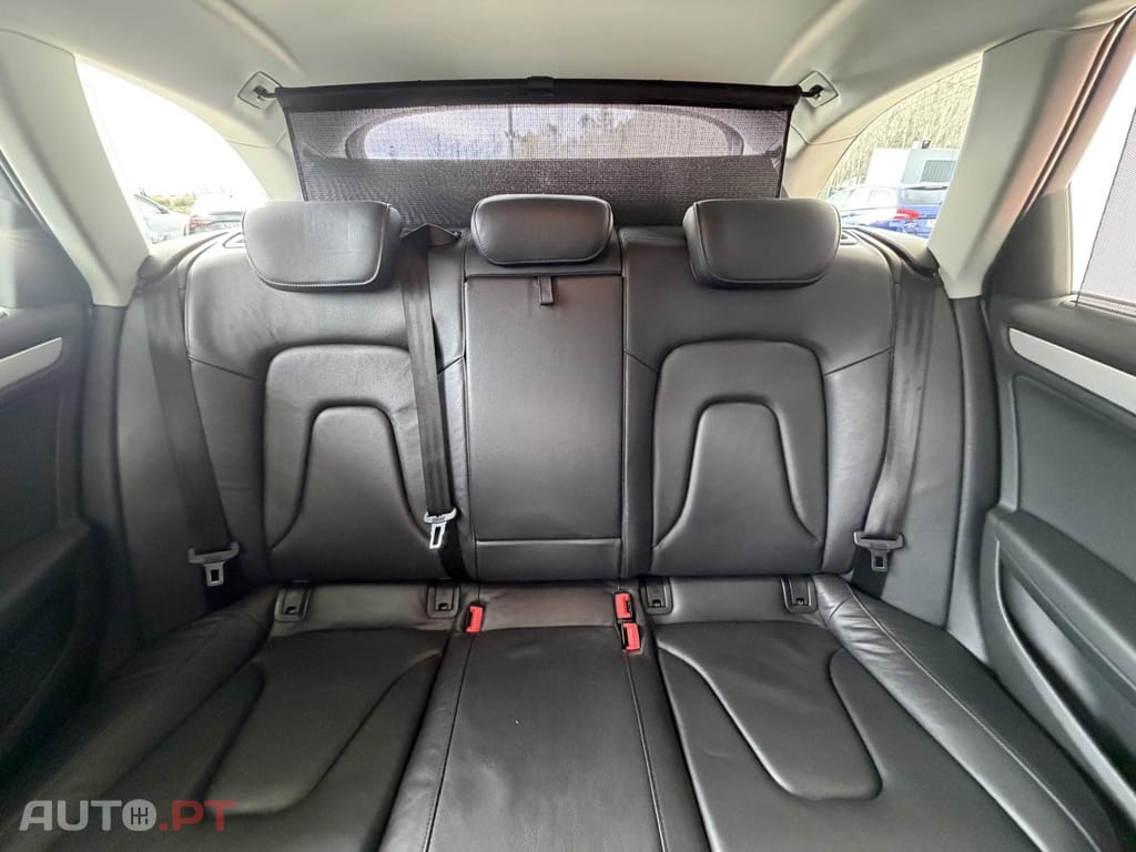 Audi A4 Avant 2.0 TDI Business Line S-line