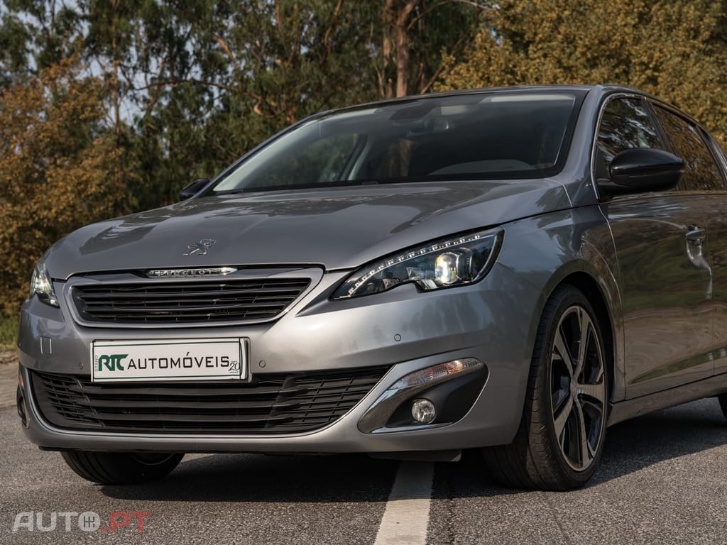 Peugeot 308 1.2 PureTech Allure J18