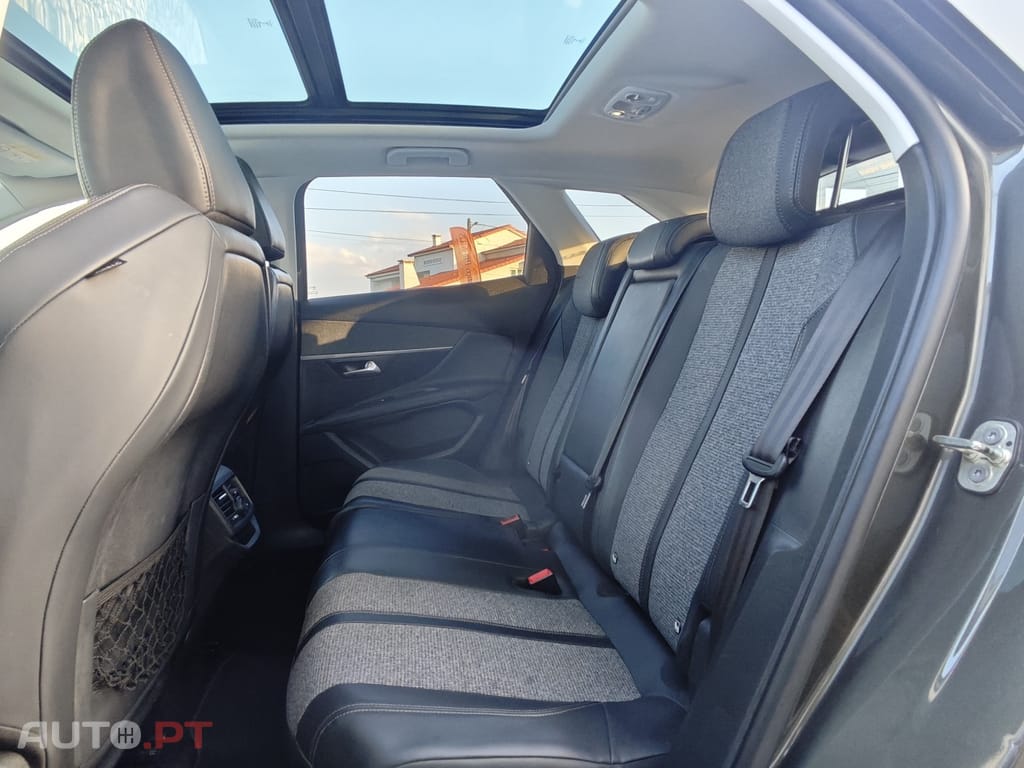 Peugeot 3008 1.6 BlueHDi Allure