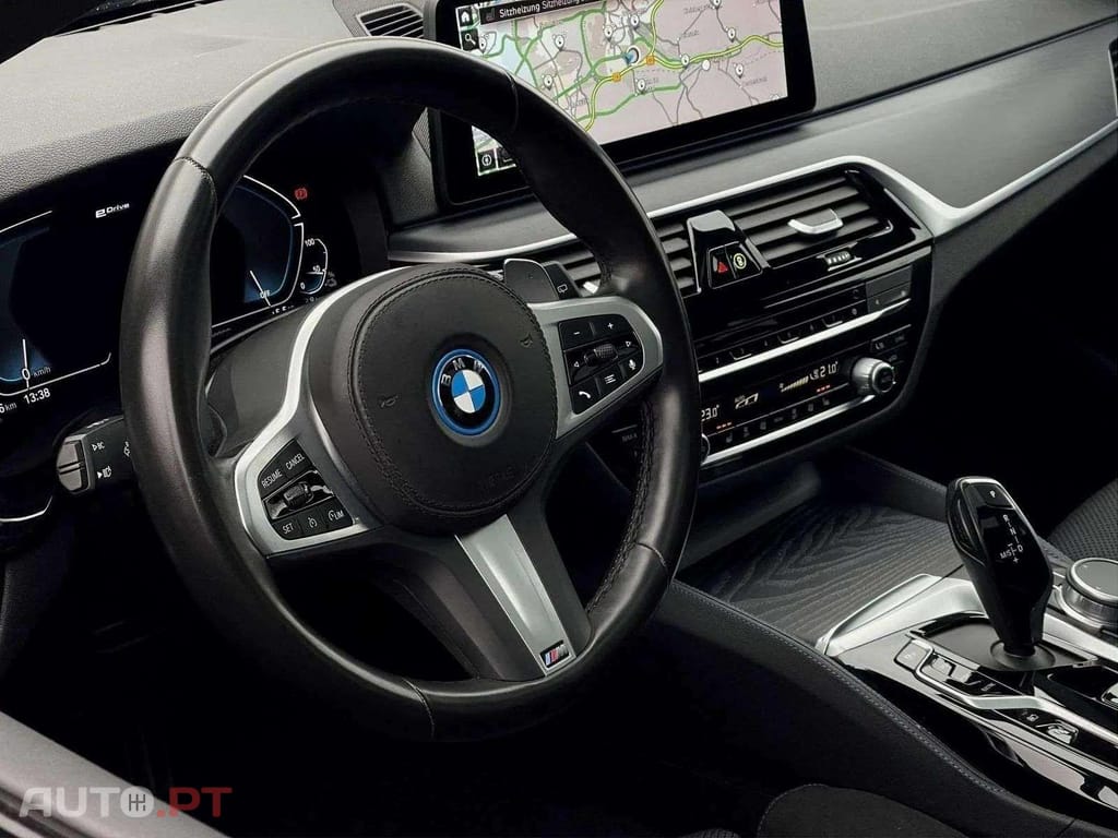 BMW 530 M SPORT I.V.A DEDUTÍVEL