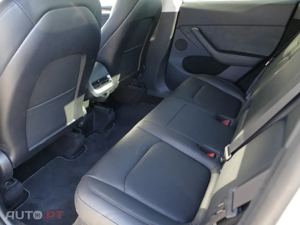 Tesla Model Y Performance Tração Integral