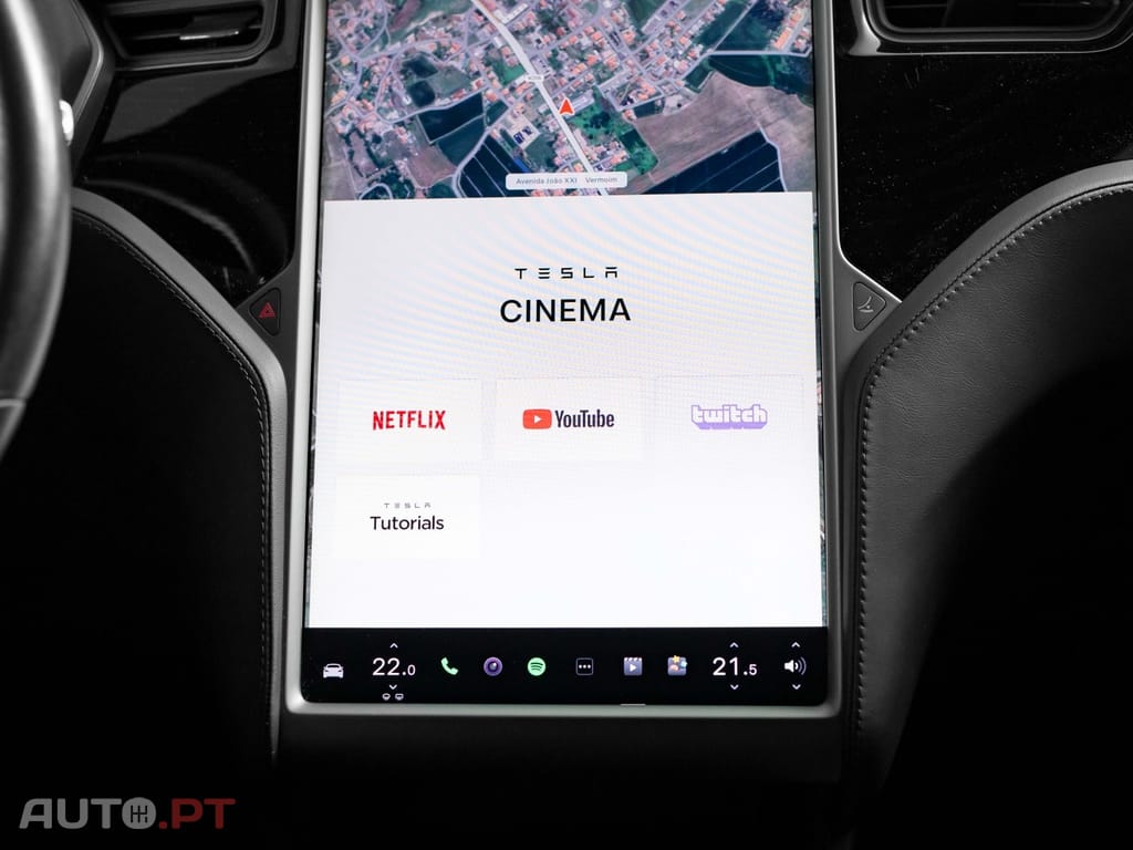 Tesla Model S 75D