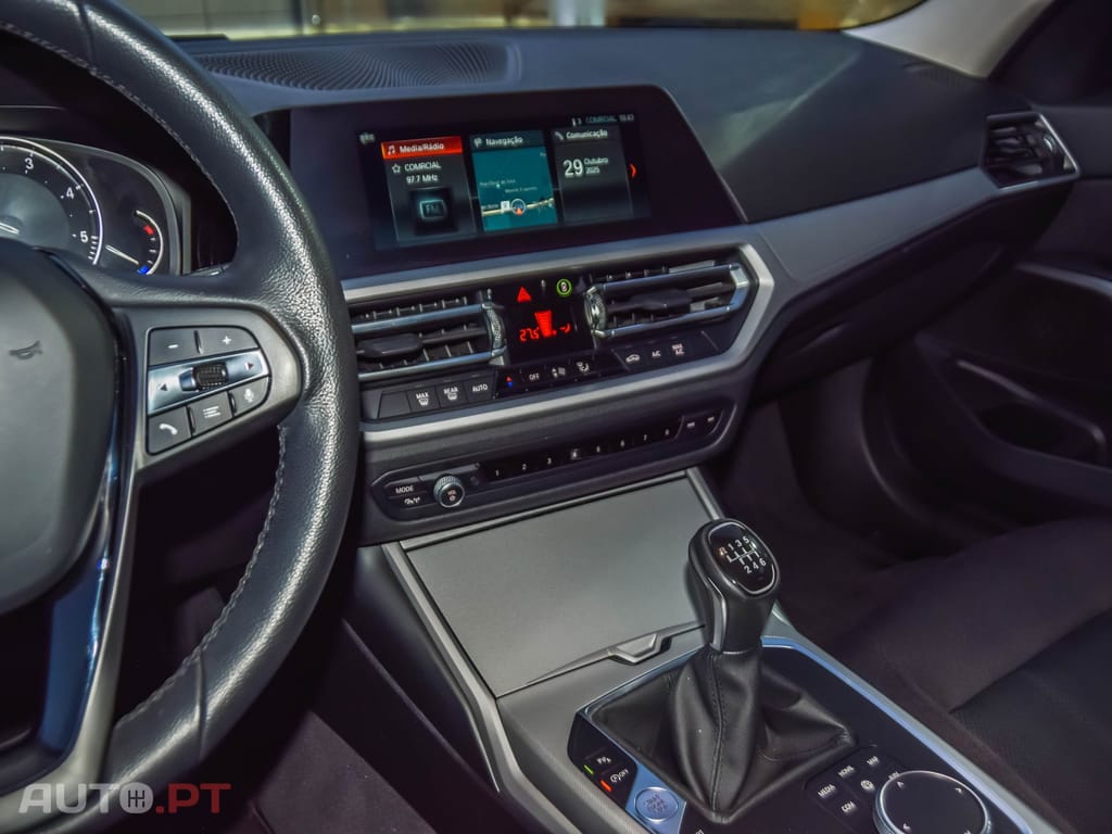 BMW 318 d Touring Advantage