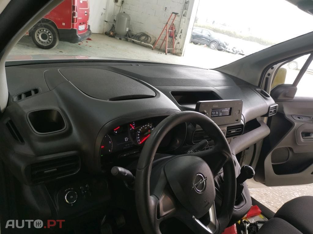 Opel Combo 1.6 CDTi L1H1 Essentia