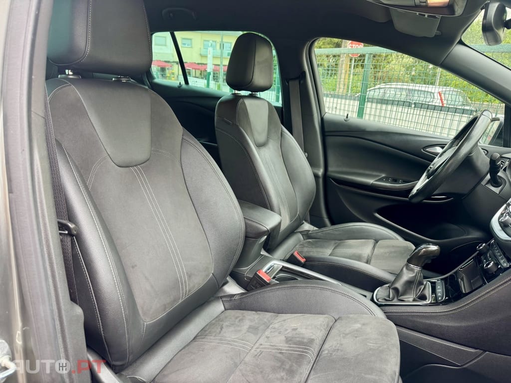 Opel Astra 1.5 D Ultimate S/S