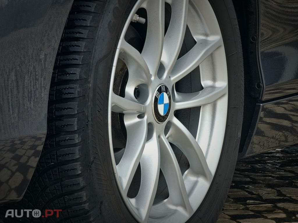 BMW 218 i Cabrio Line Luxury