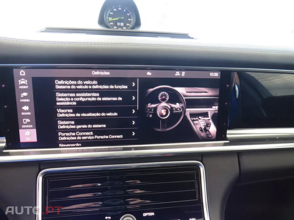 Porsche Panamera 4 E-Hybrid