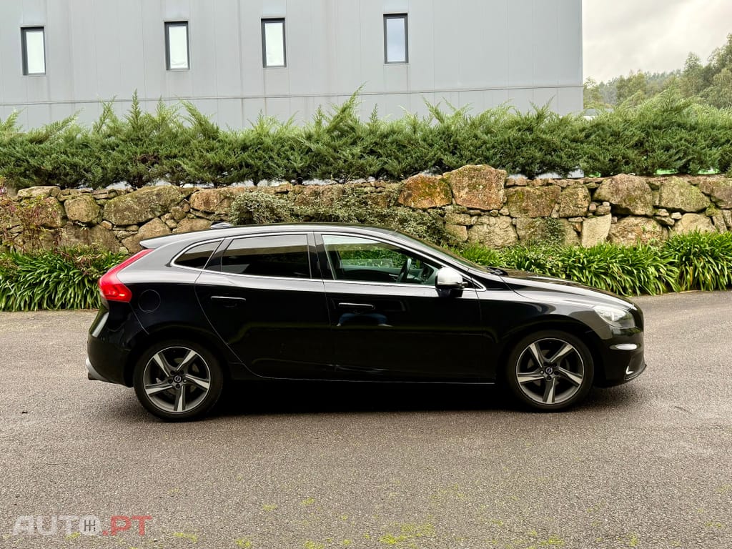 Volvo V40 1.6 D2 R-Design