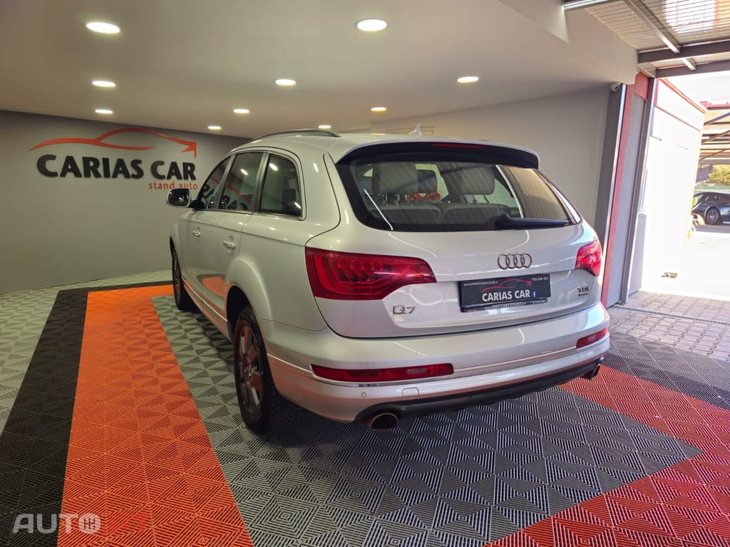 Audi Q7 3.0 V6 TDi quattro Tiptronic