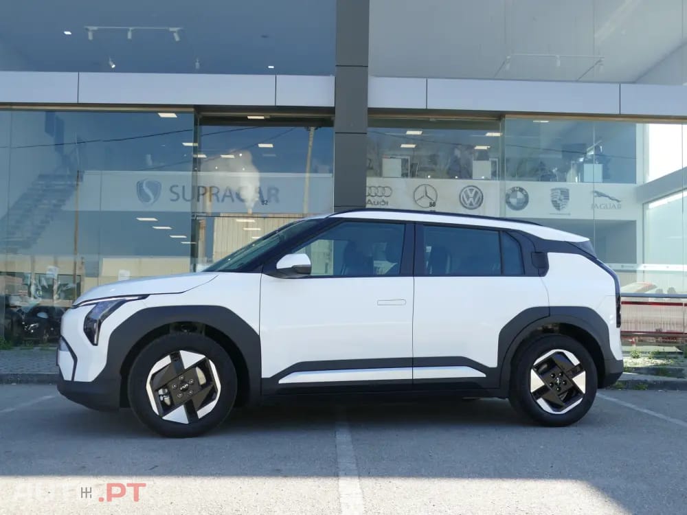 Kia EV3 58.3 kWh Drive