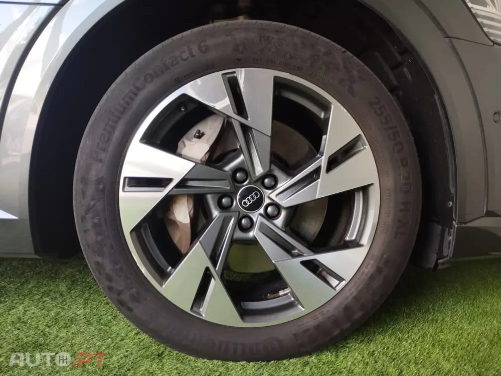 Audi E-Tron 55 quattro S line