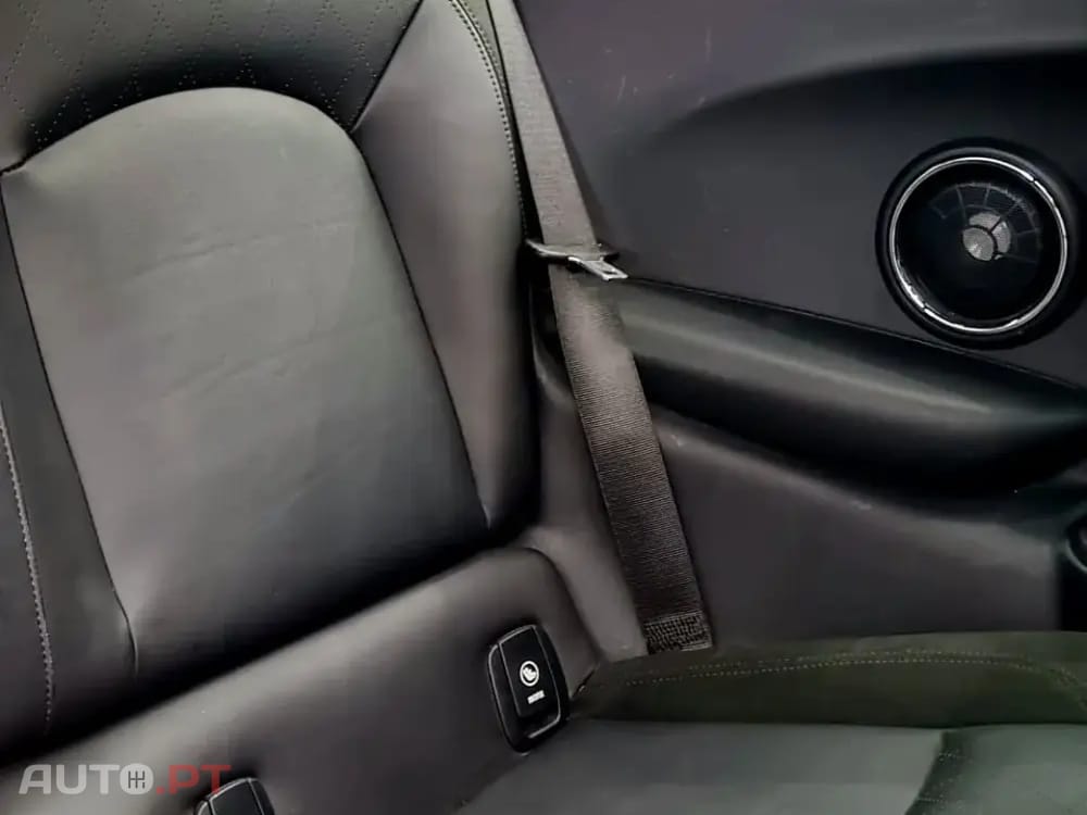 MINI Cooper Cooper S Auto Desportiva