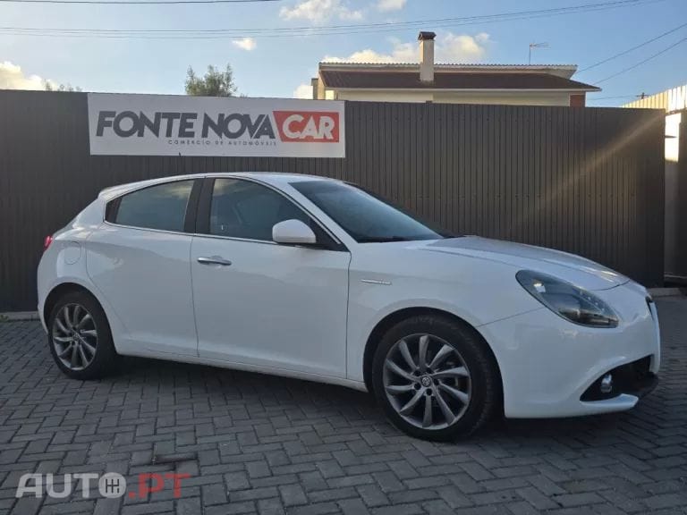 Alfa Romeo Giulietta 1.6 JTDm EXCLUSIVE