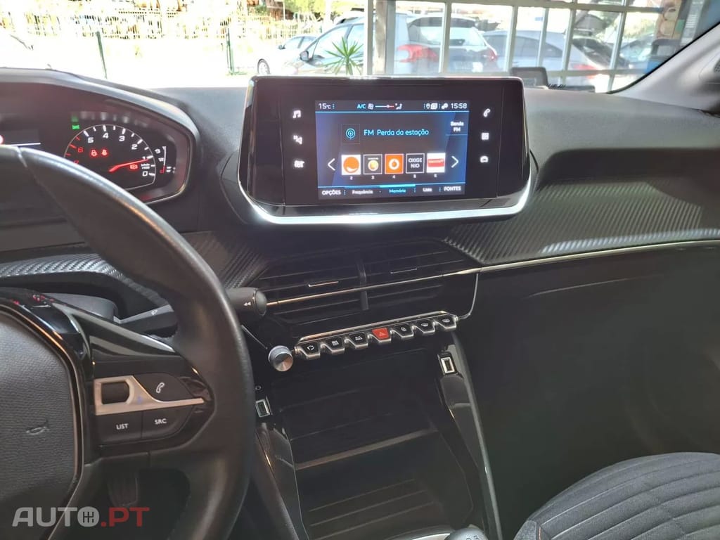 Peugeot 208 1.2 PureTech Like