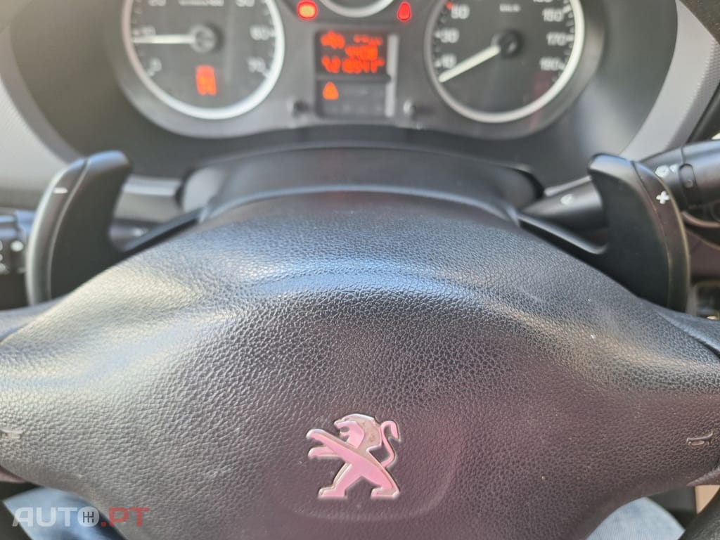 Peugeot Partner 1.6 HDi L1 Premium Automática